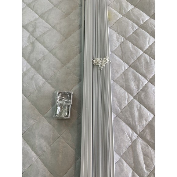 UNITED SHADE 39’’ W X 53’’ H 1" WHITE RV SHADE METAL HEAVY DUTY NEW ADJUSTABlE😀 - Picture 3 of 12